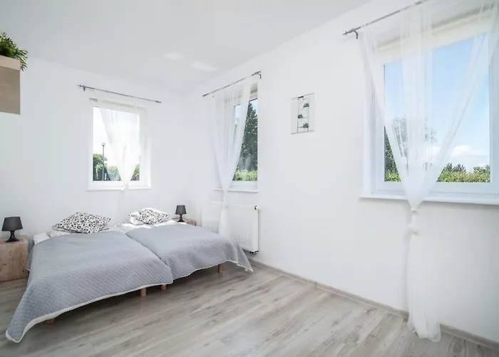 Piastowy Dwor Jastrzębia Góra